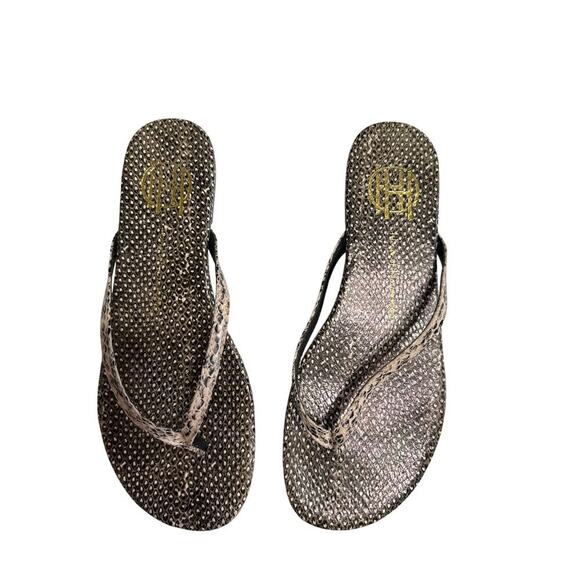 House of Harlow 1960 Colton Snake Embossed Leather Flip Flops Size 7 Boho Chic - Picture 5 of 9